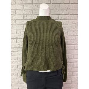 No Comment Green Chunky Cropped Sweater Size S